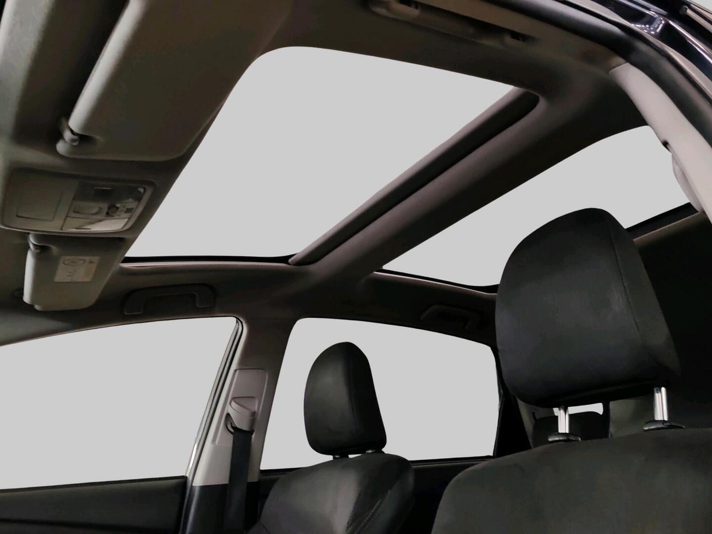 TOYOTA Prius 2017