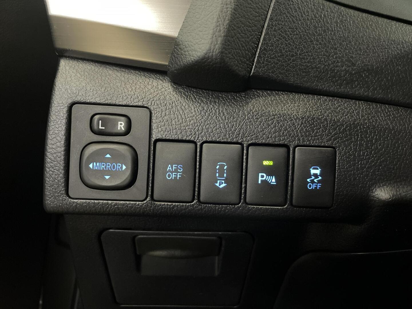 TOYOTA Auris 2014