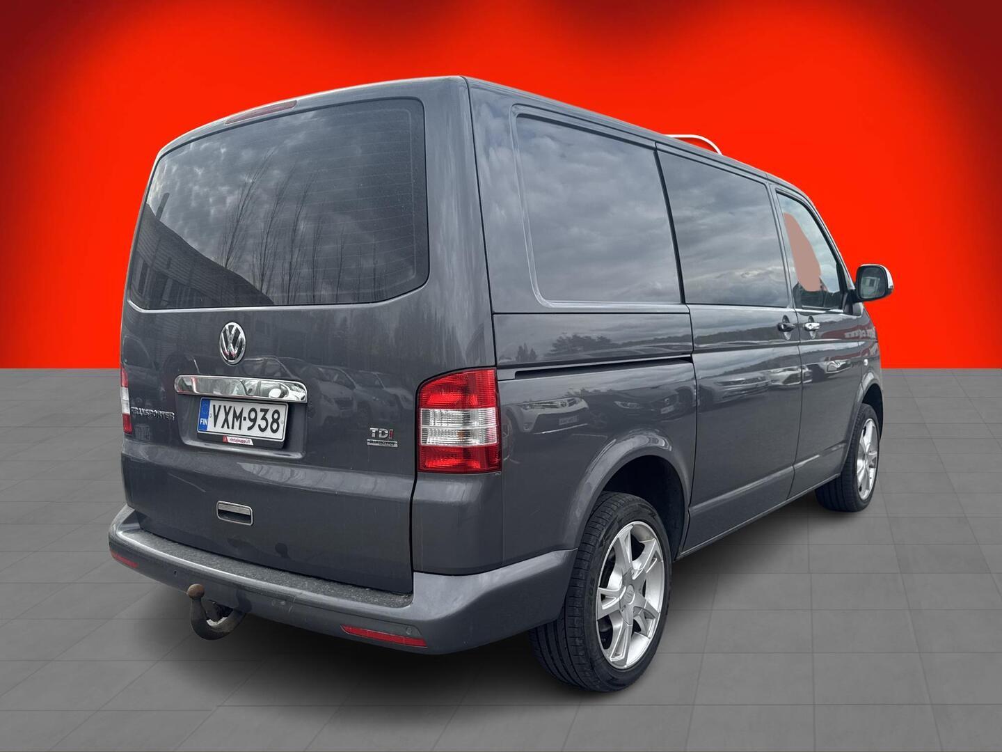 VOLKSWAGEN Transporter 2014