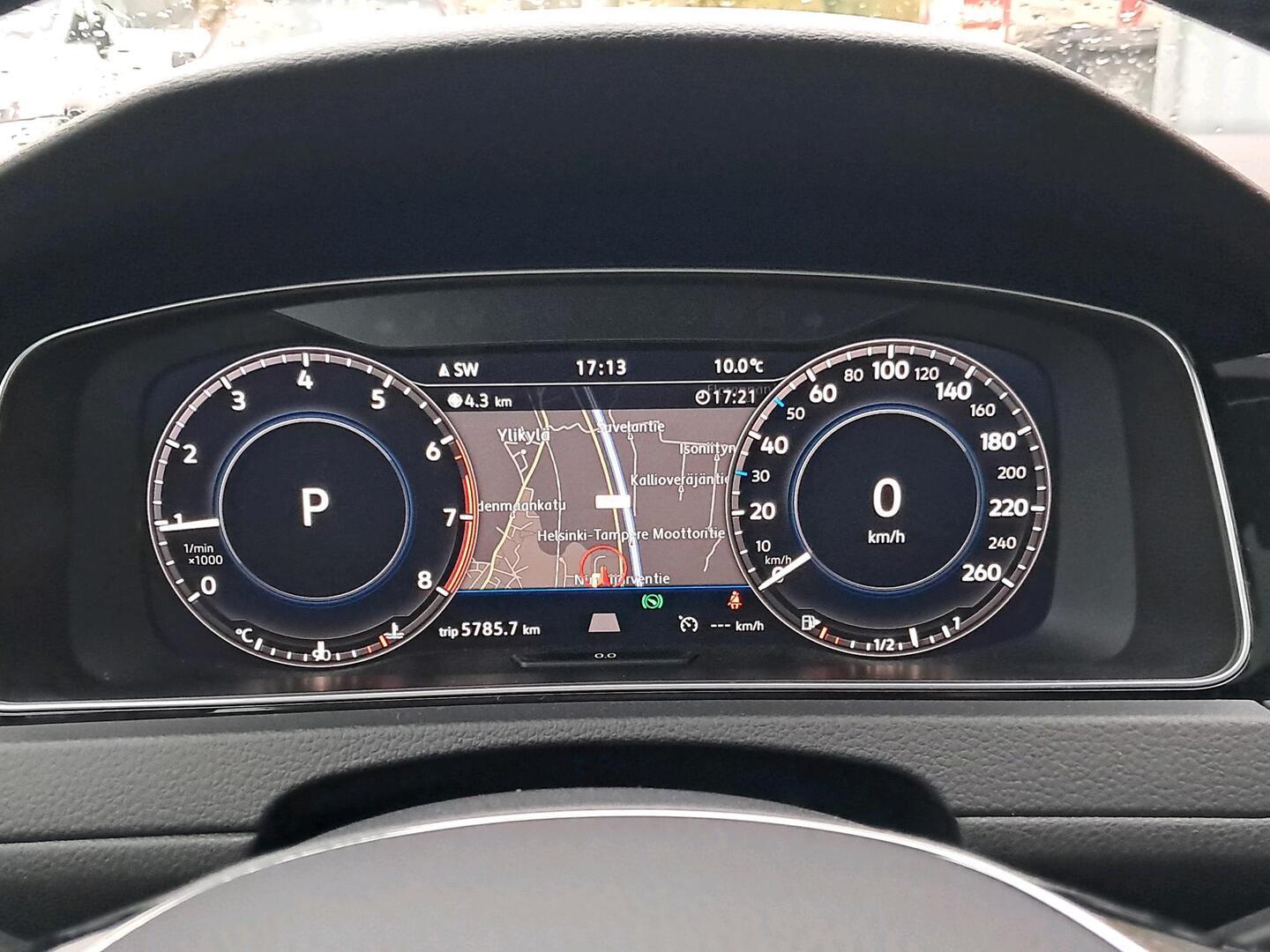 VOLKSWAGEN Golf 2018