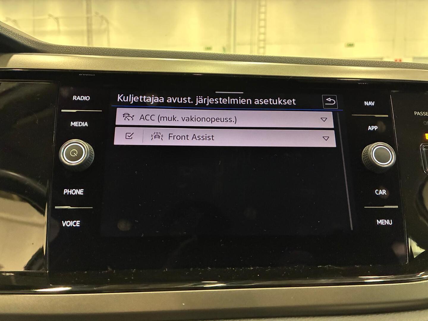 VOLKSWAGEN Polo 2021