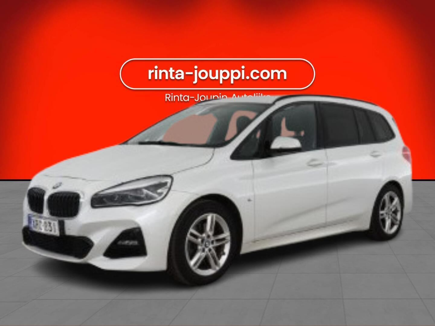 BMW 218 2022