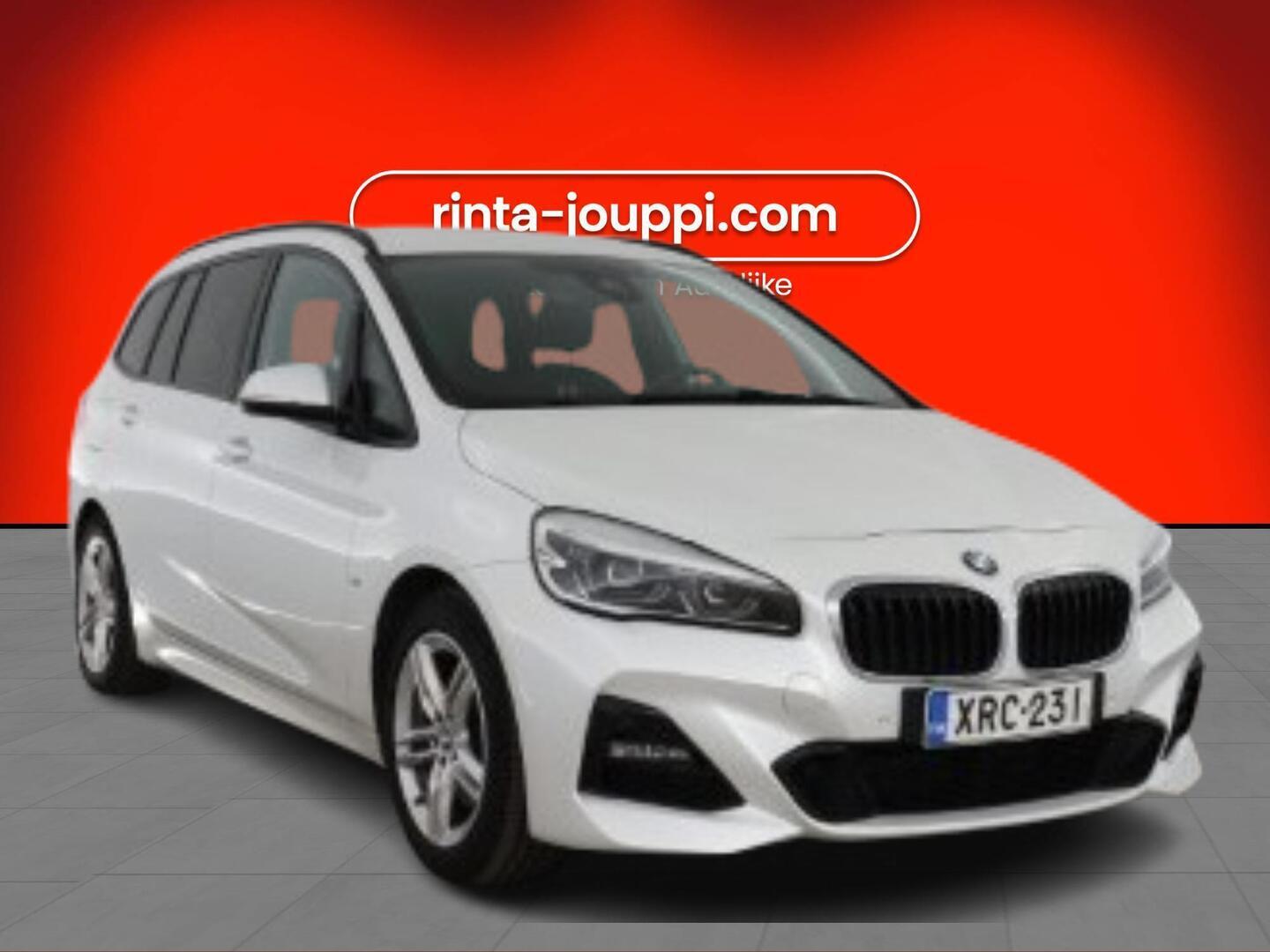 BMW 218 2022