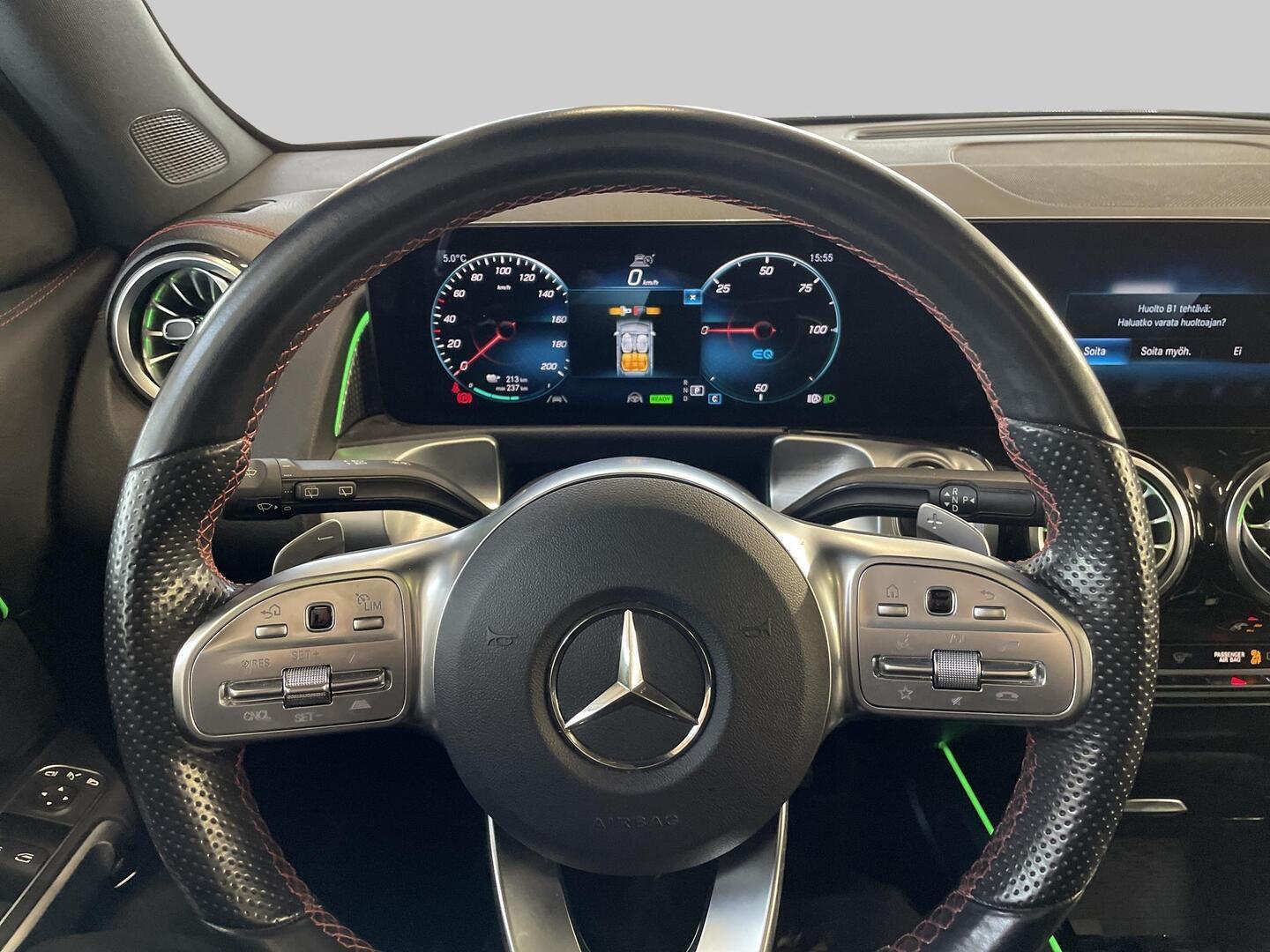 MERCEDES-BENZ EQB 2022