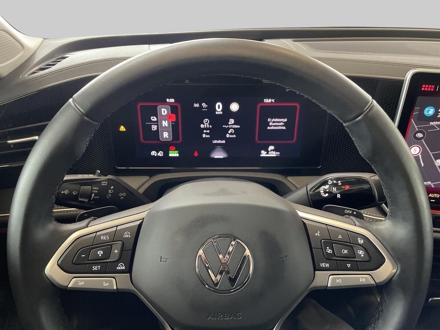 VOLKSWAGEN PASSAT 2025