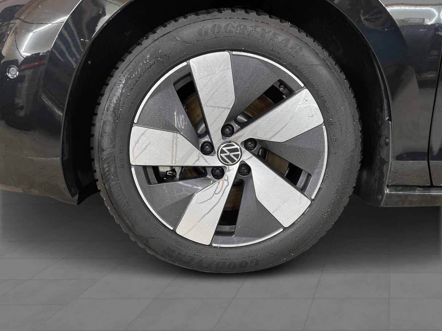 VOLKSWAGEN PASSAT 2025