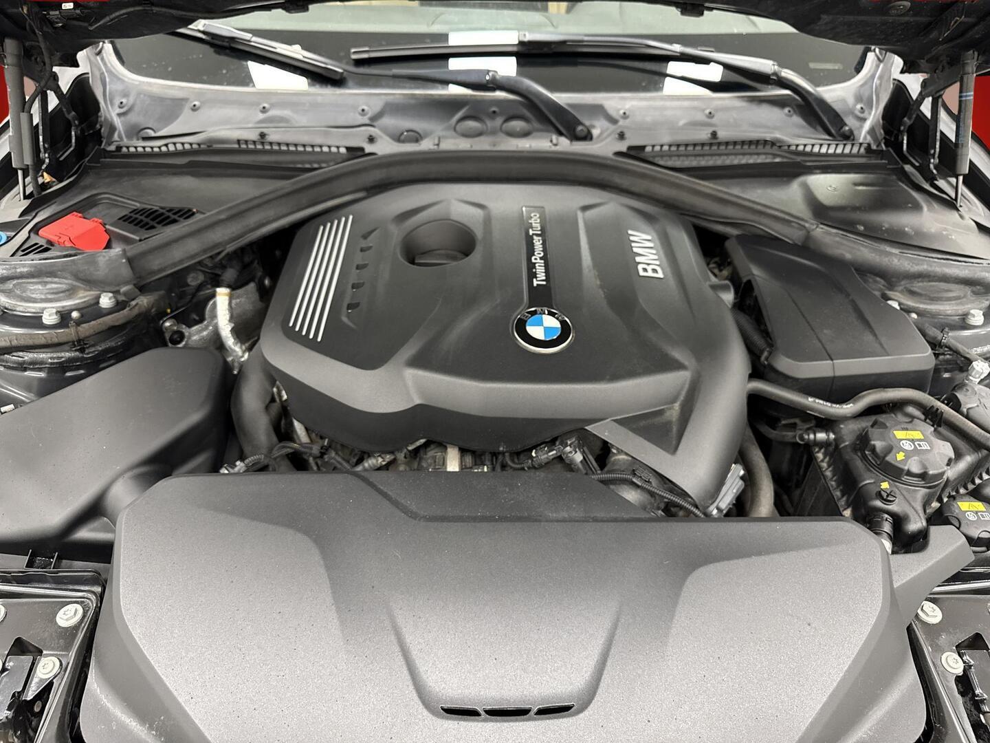 BMW 320 2017