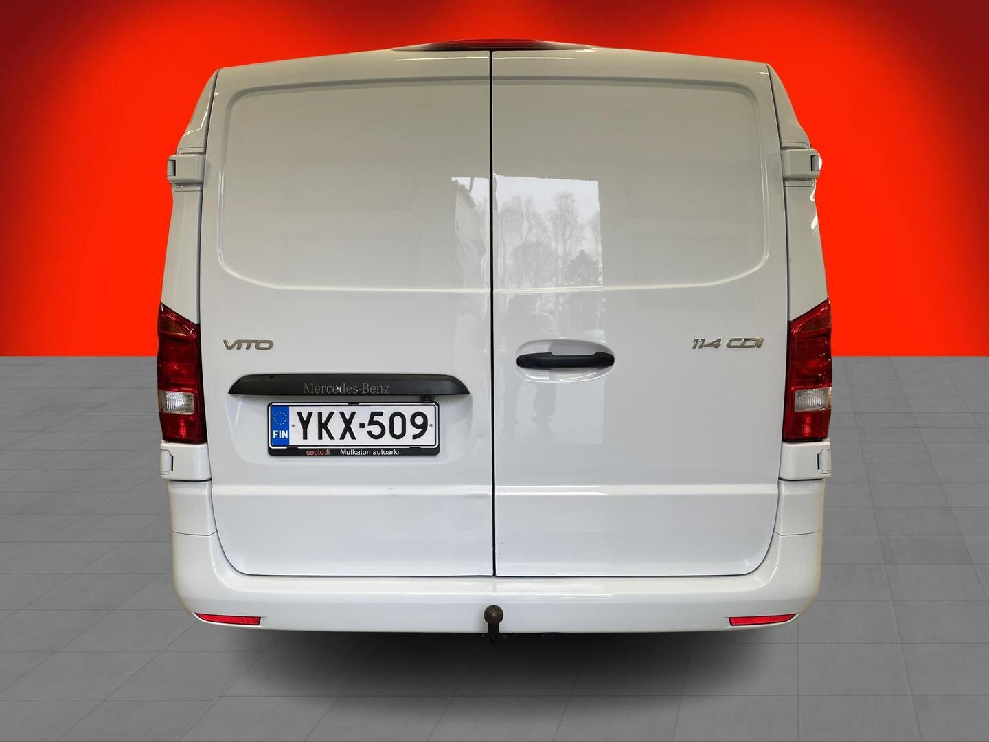 MERCEDES-BENZ Vito 2022