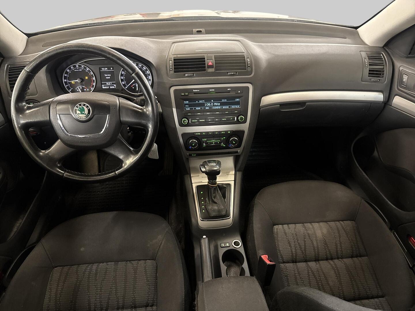 SKODA Octavia 2009