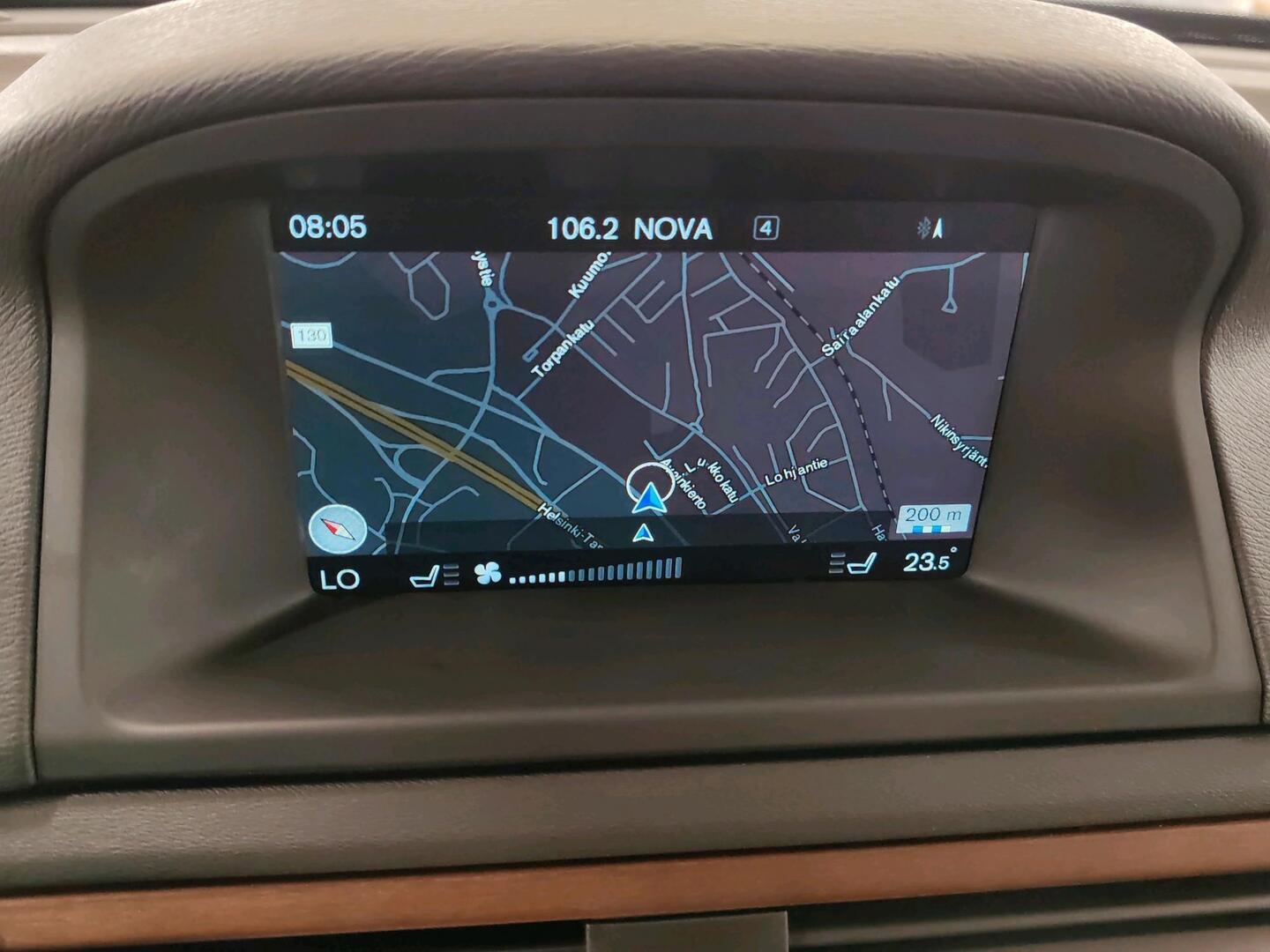 VOLVO XC70 2015