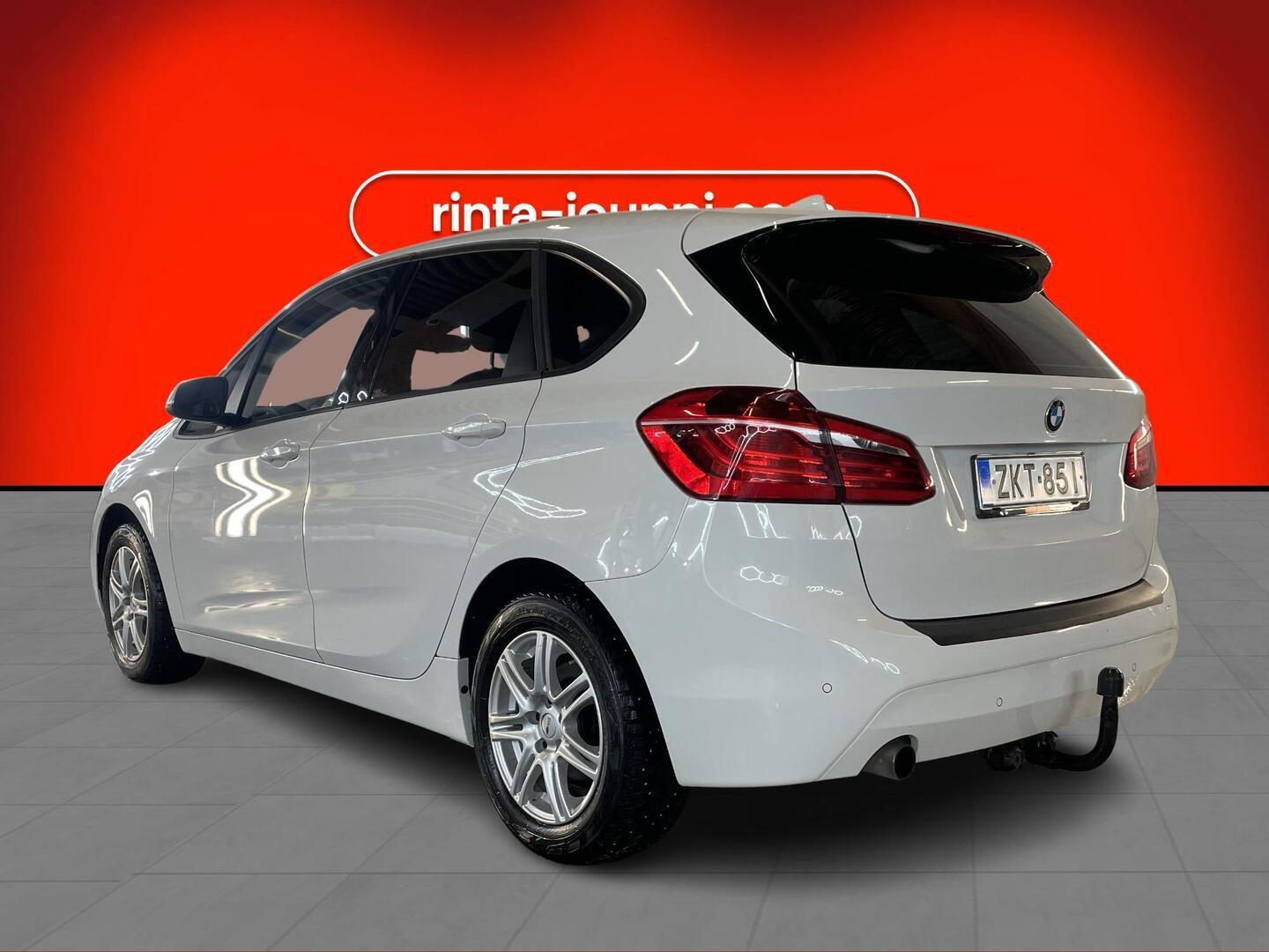 BMW 218 2016