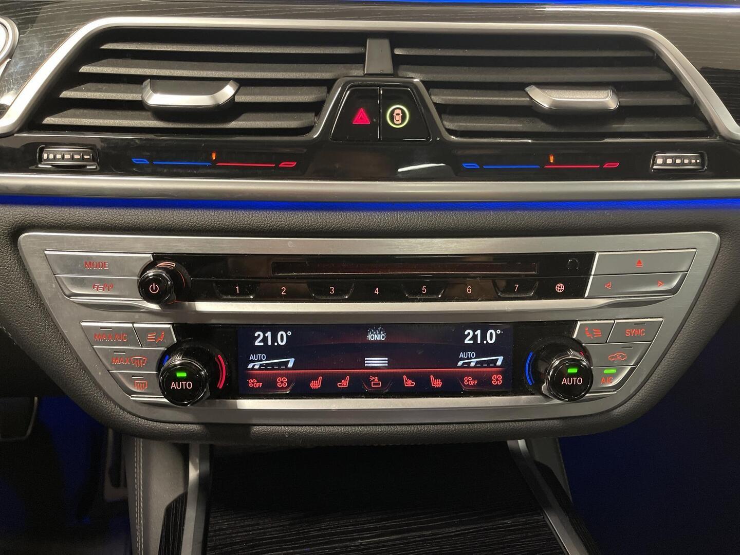 BMW 745 2020