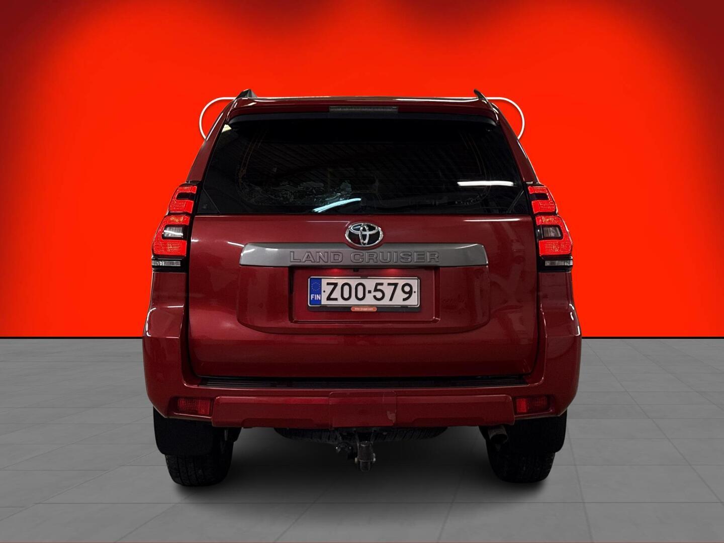TOYOTA Land Cruiser 2022