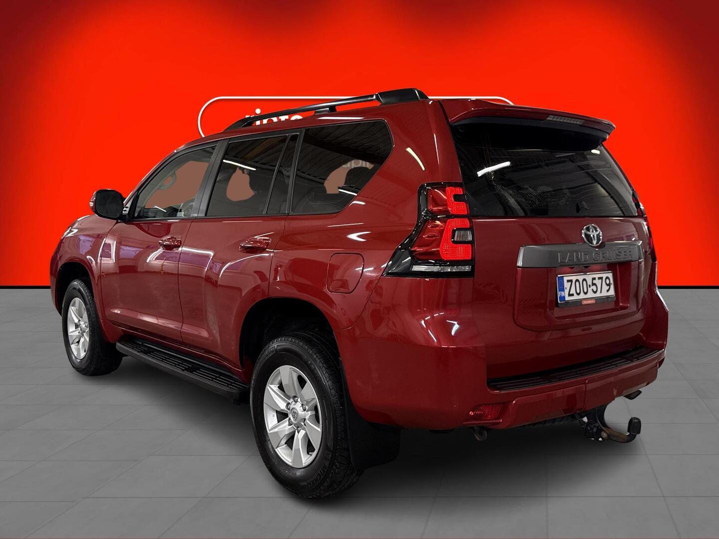 TOYOTA Land Cruiser 2022