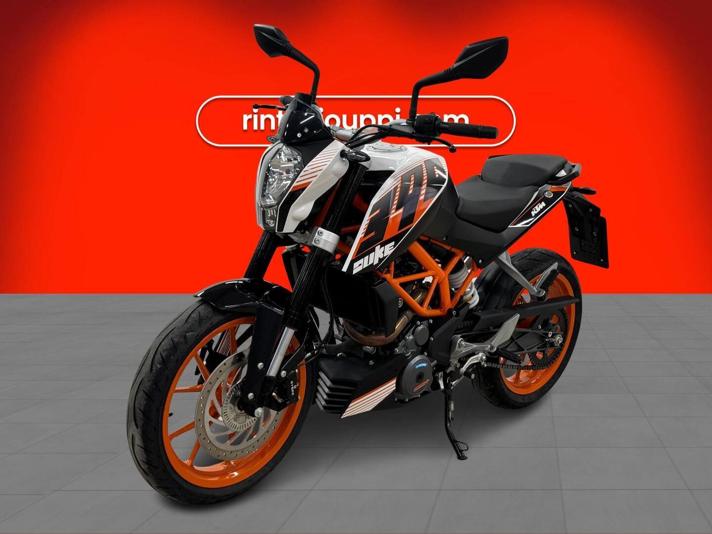 KTM 390 2017