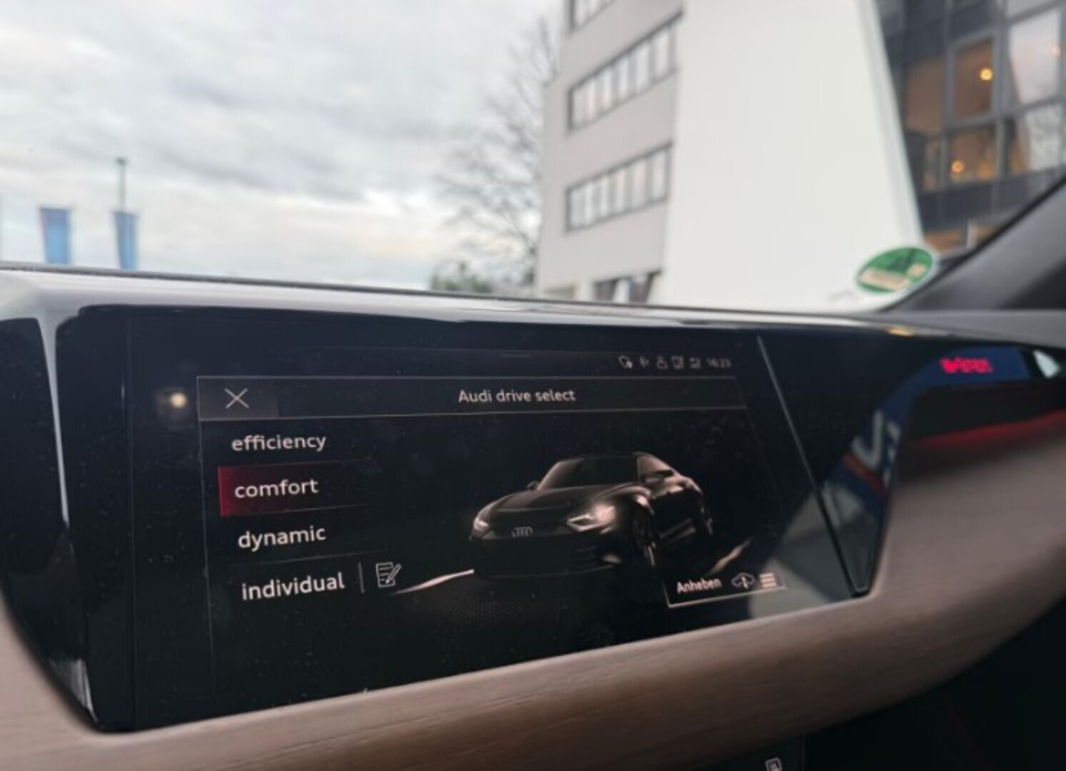 AUDI E-TRON GT RS 2022