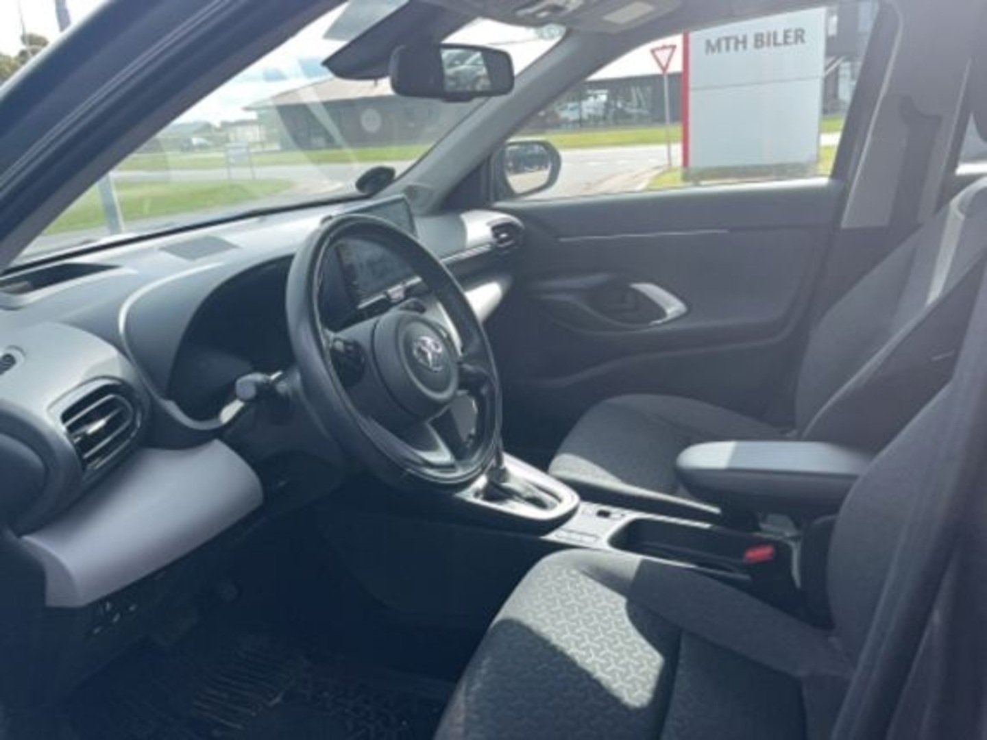TOYOTA YARIS CROSS 2022
