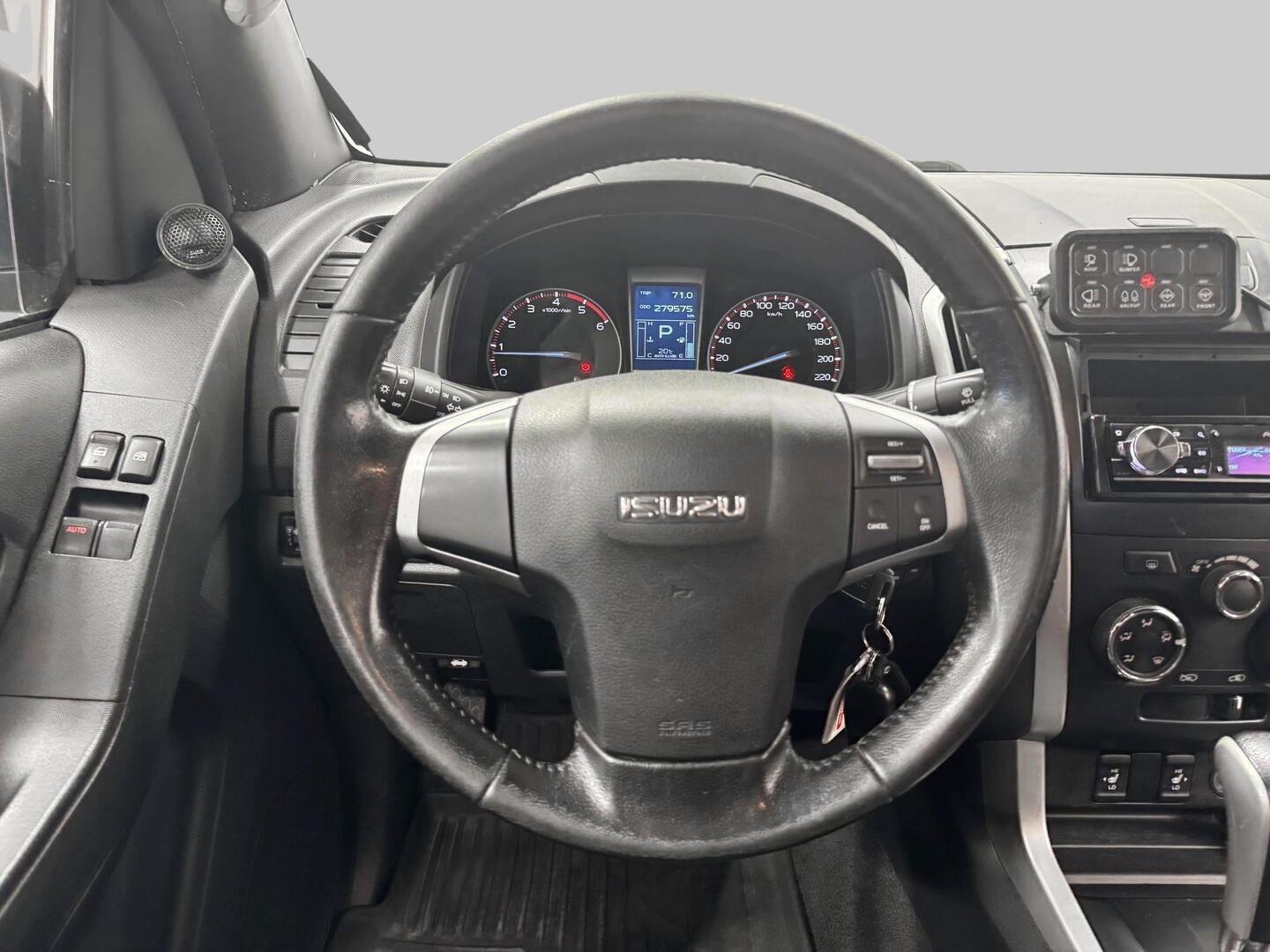 ISUZU D-Max 2014