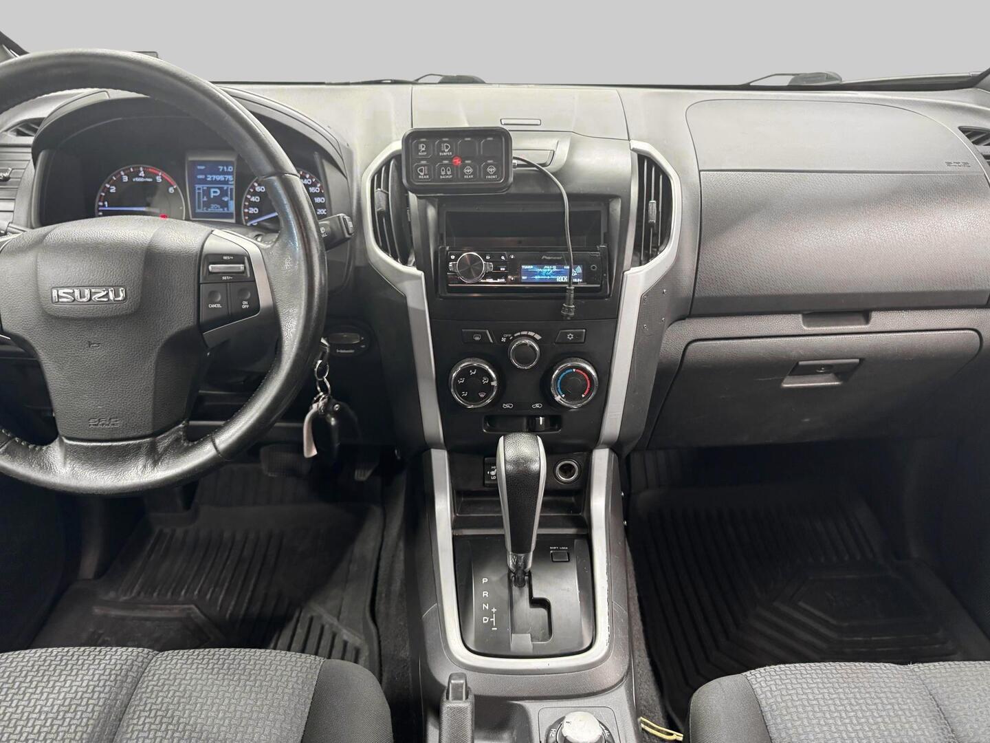 ISUZU D-Max 2014