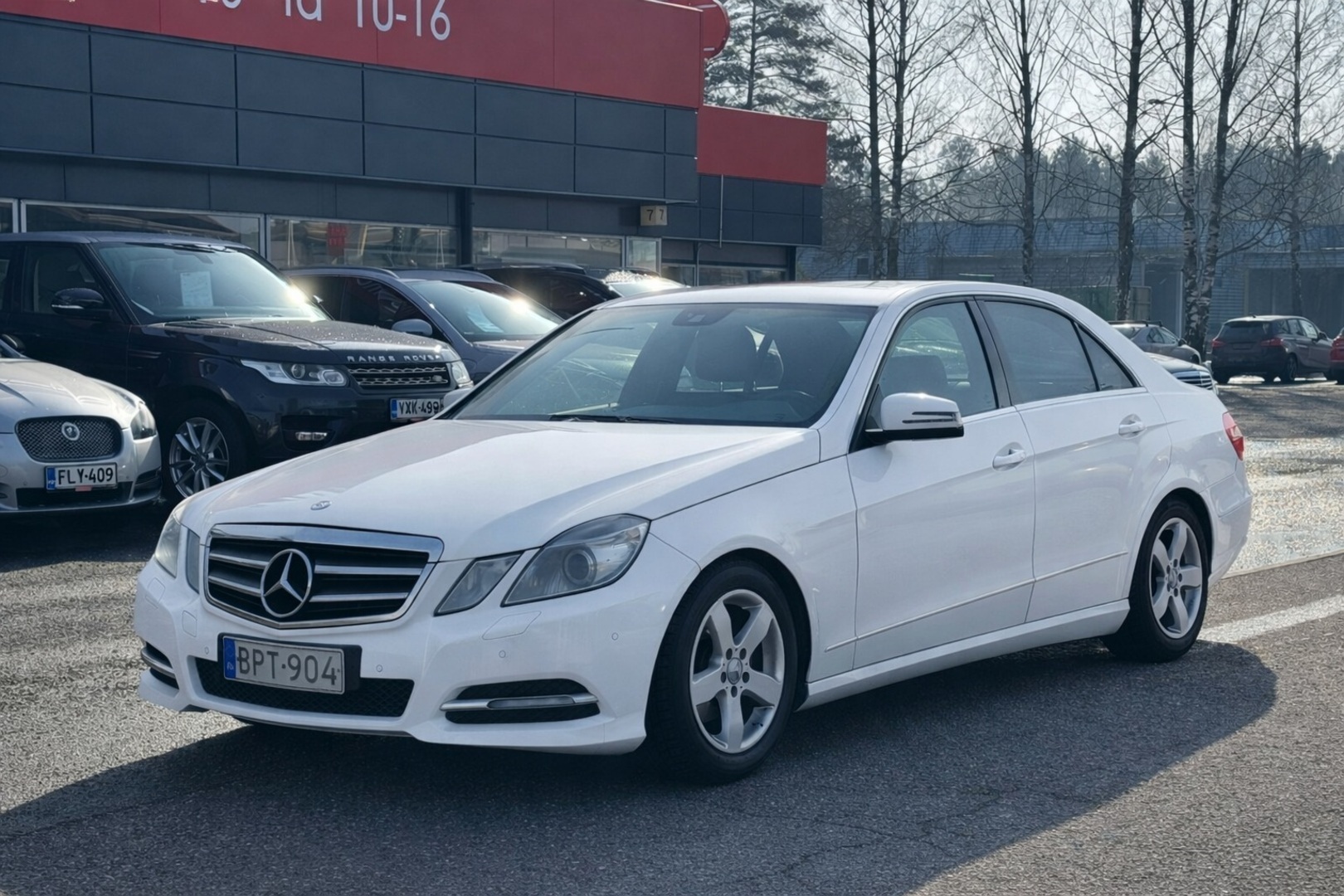 MERCEDES-BENZ E 2012