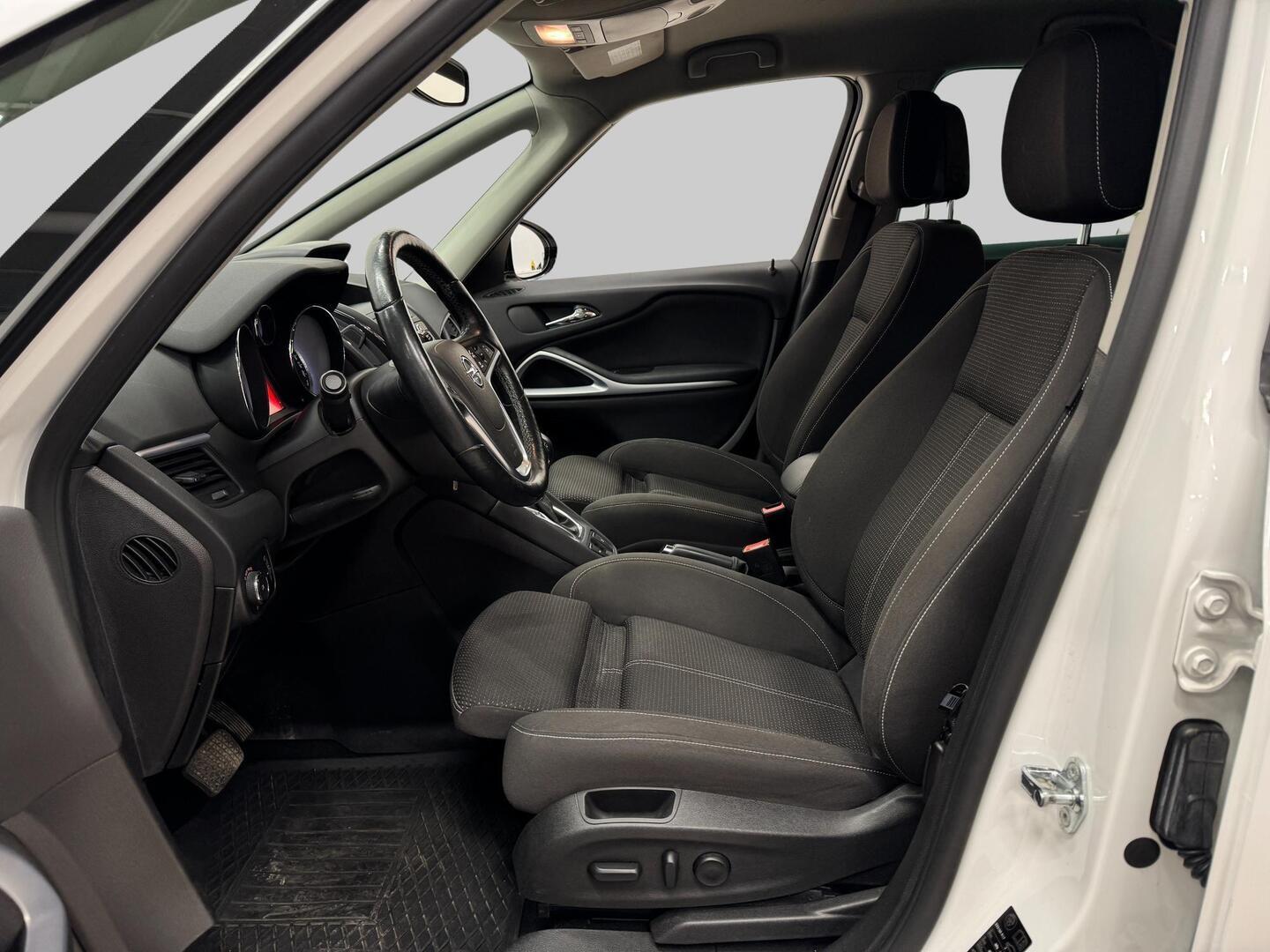 OPEL Zafira Tourer 2016
