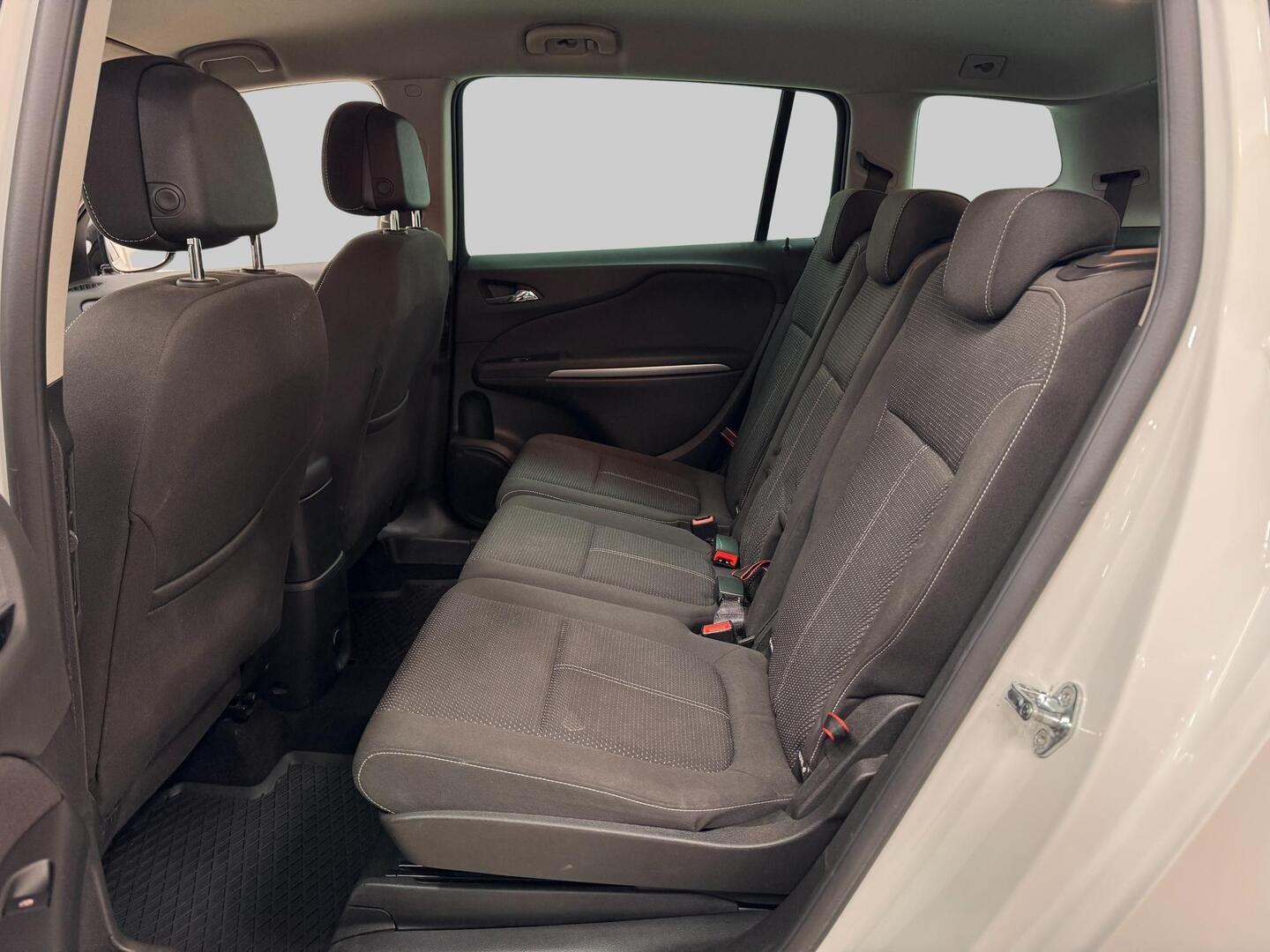 OPEL Zafira Tourer 2016