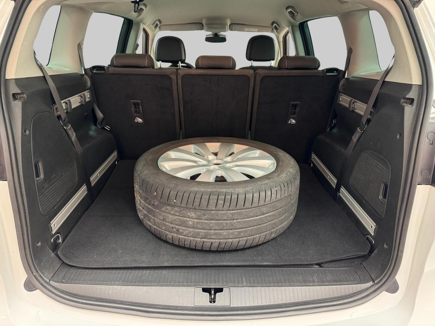 OPEL Zafira Tourer 2016