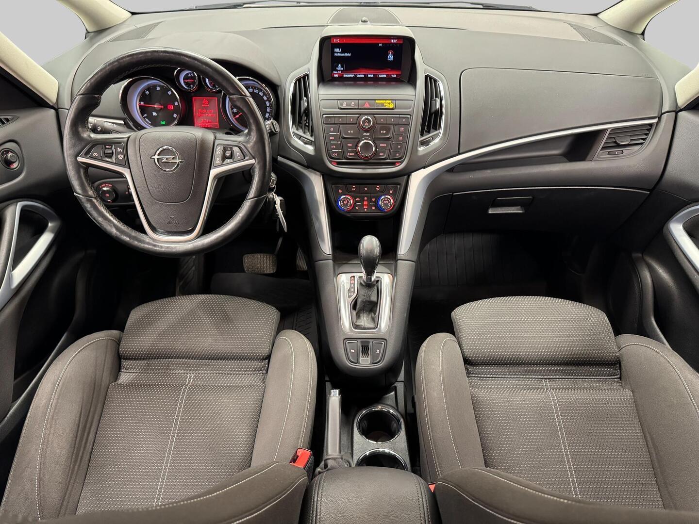 OPEL Zafira Tourer 2016