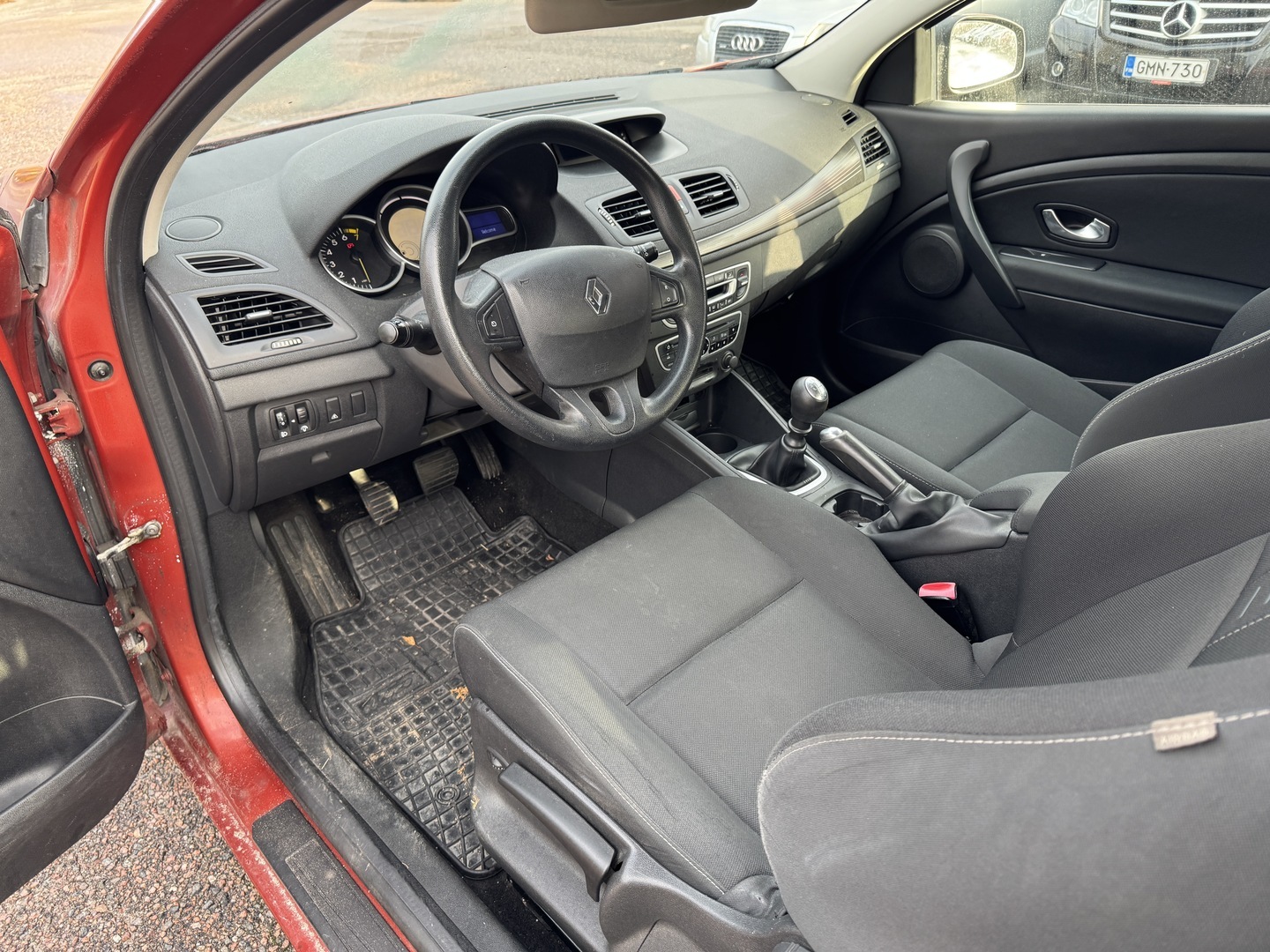RENAULT Megane 2010