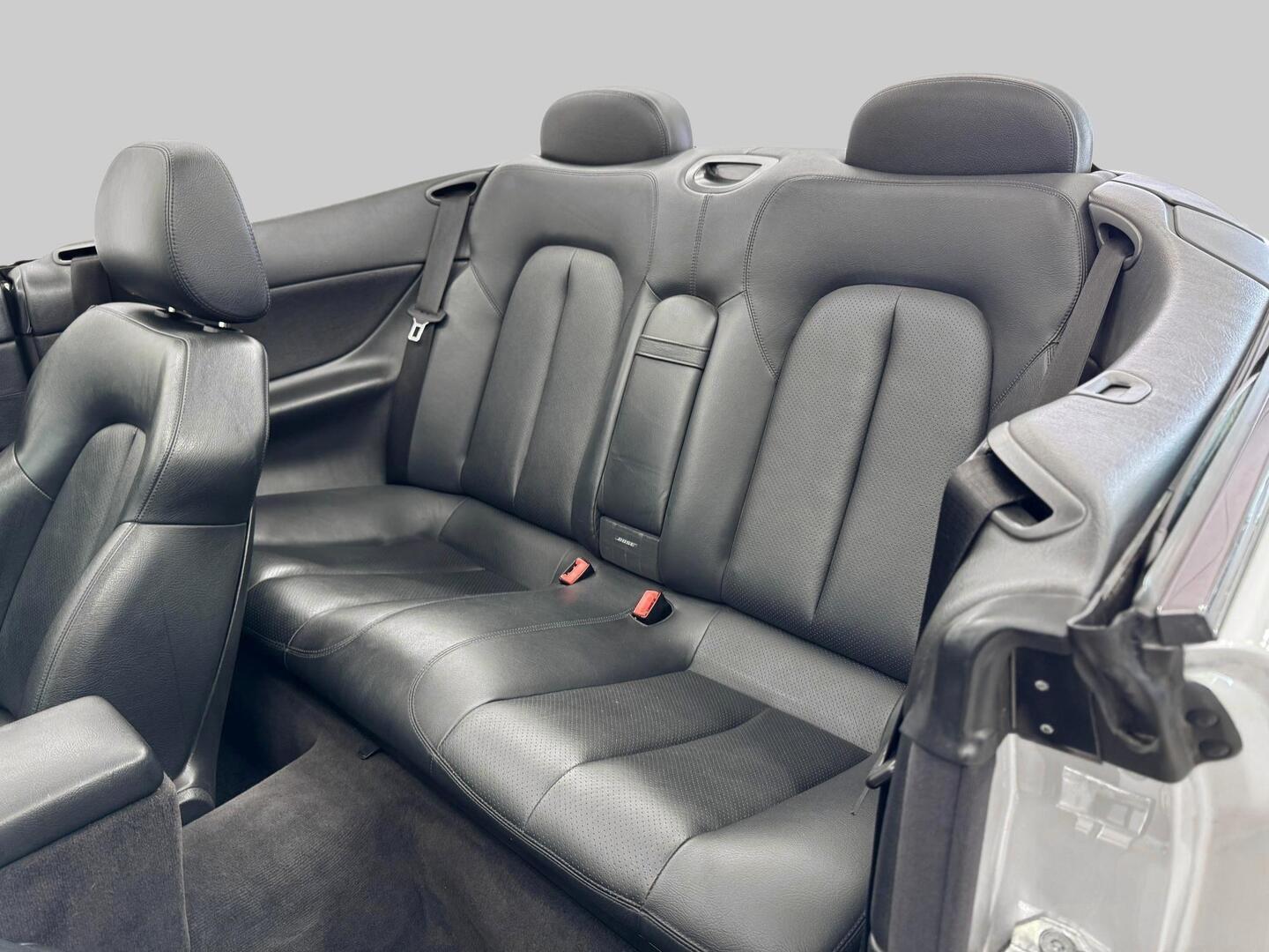 MERCEDES-BENZ CLK 2001
