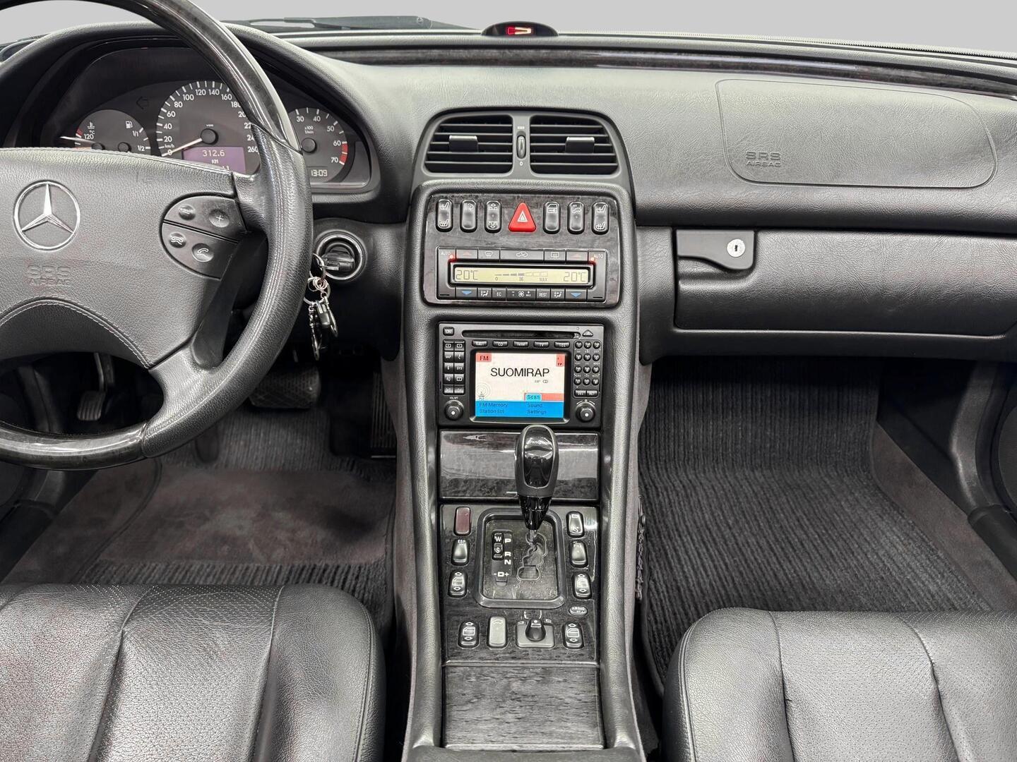 MERCEDES-BENZ CLK 2001