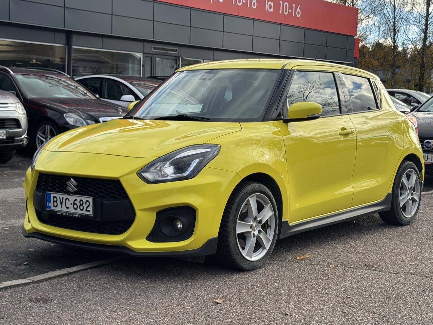 SUZUKI Swift 2018