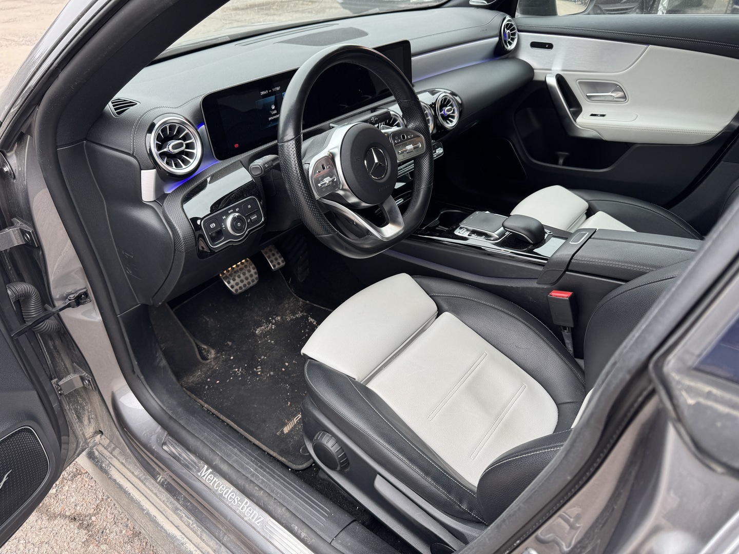 MERCEDES-BENZ CLA 2019