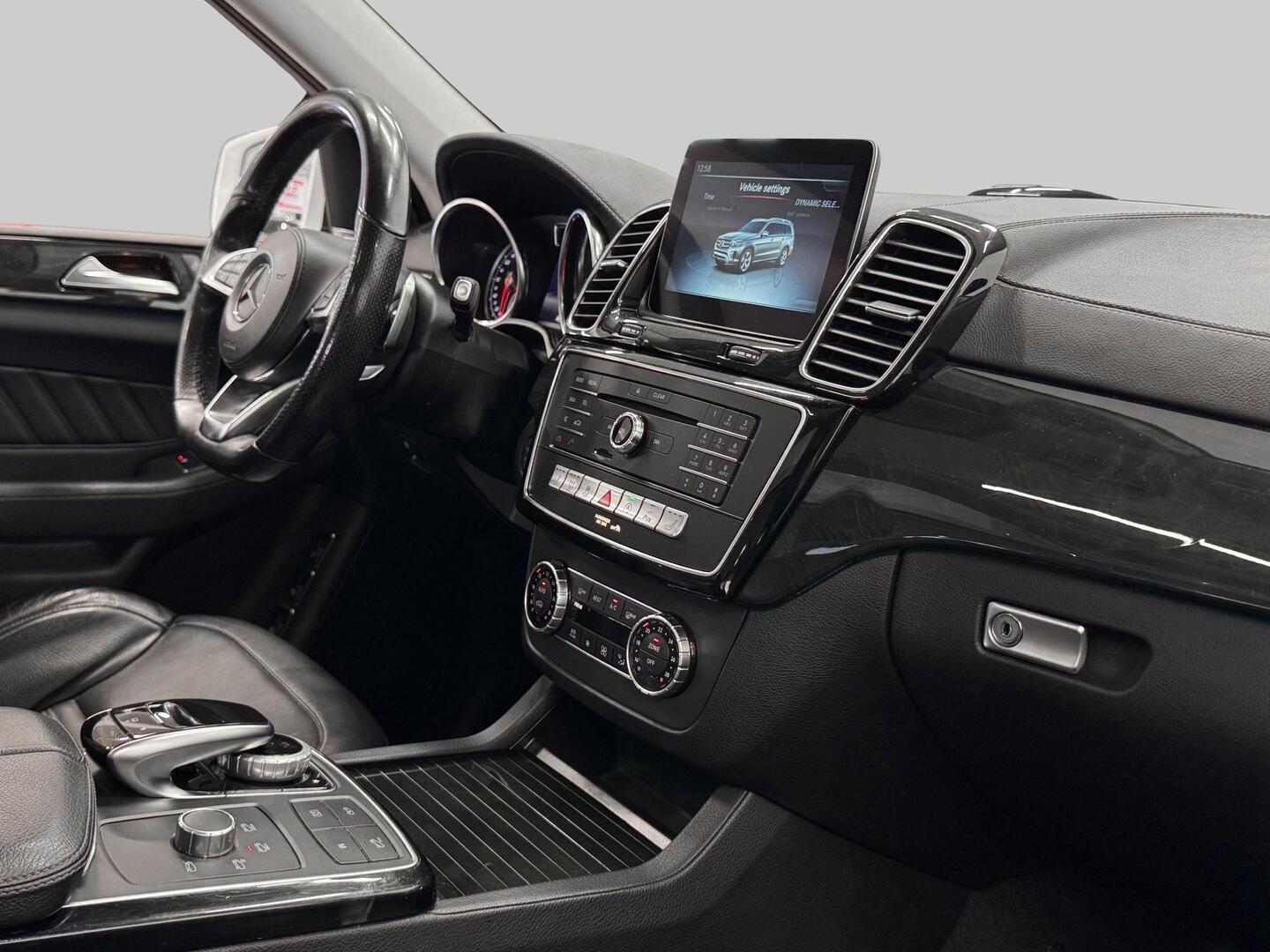 MERCEDES-BENZ GLS 2016