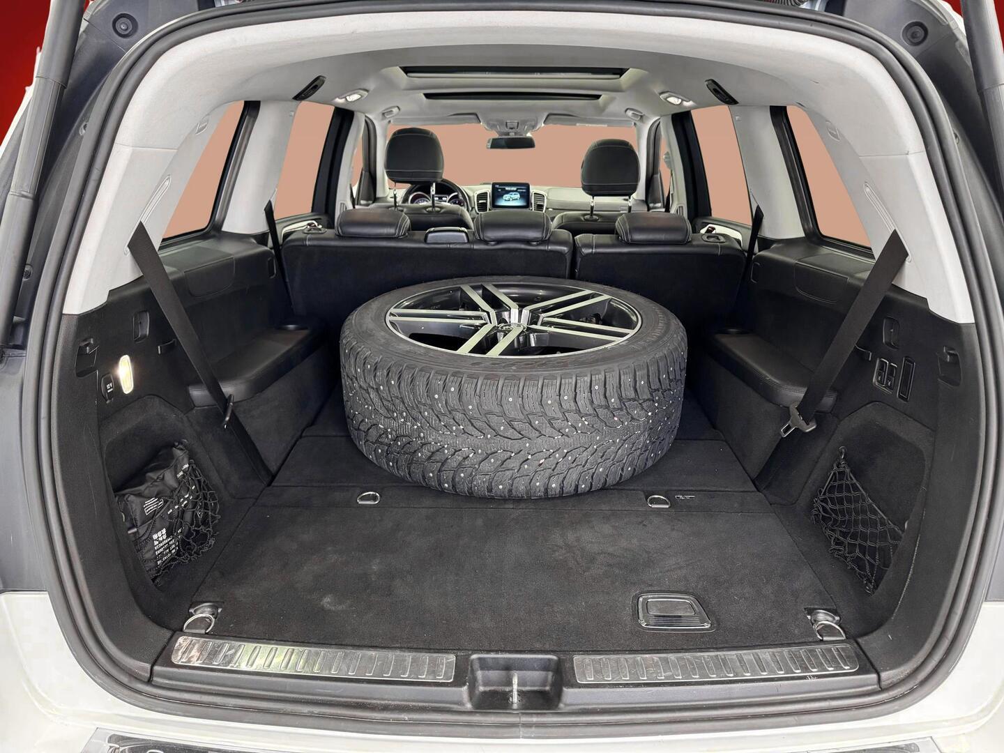 MERCEDES-BENZ GLS 2016