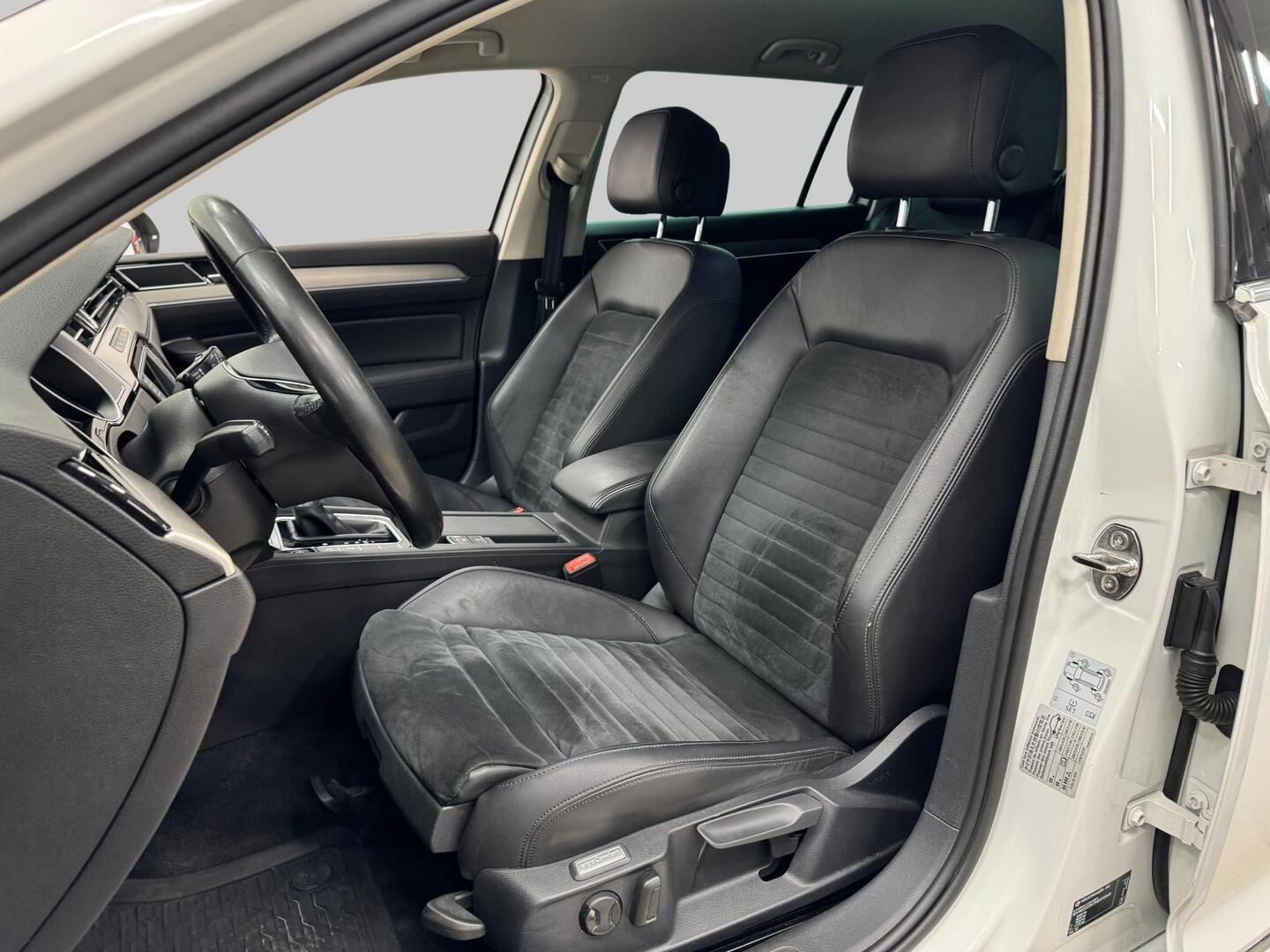VOLKSWAGEN Passat 2017