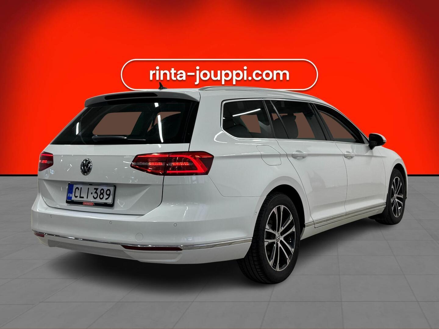VOLKSWAGEN Passat 2017