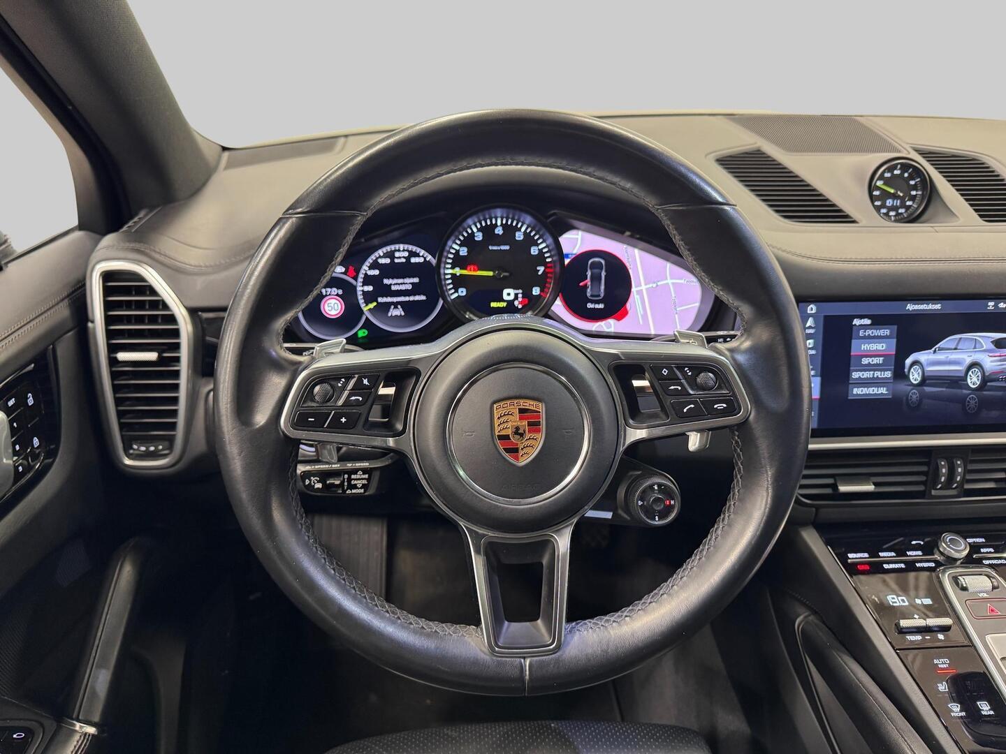 PORSCHE Cayenne 2020