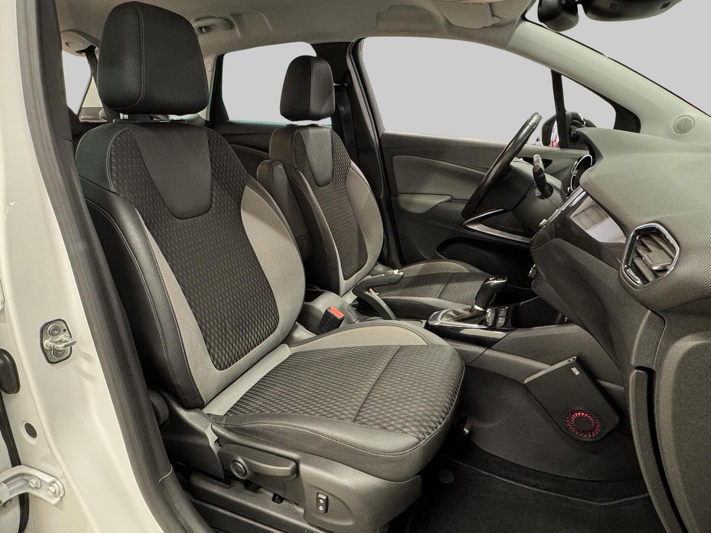 OPEL Crossland X 2020