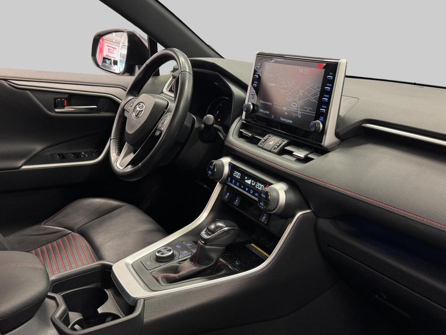 TOYOTA RAV4 Plug-in 2021