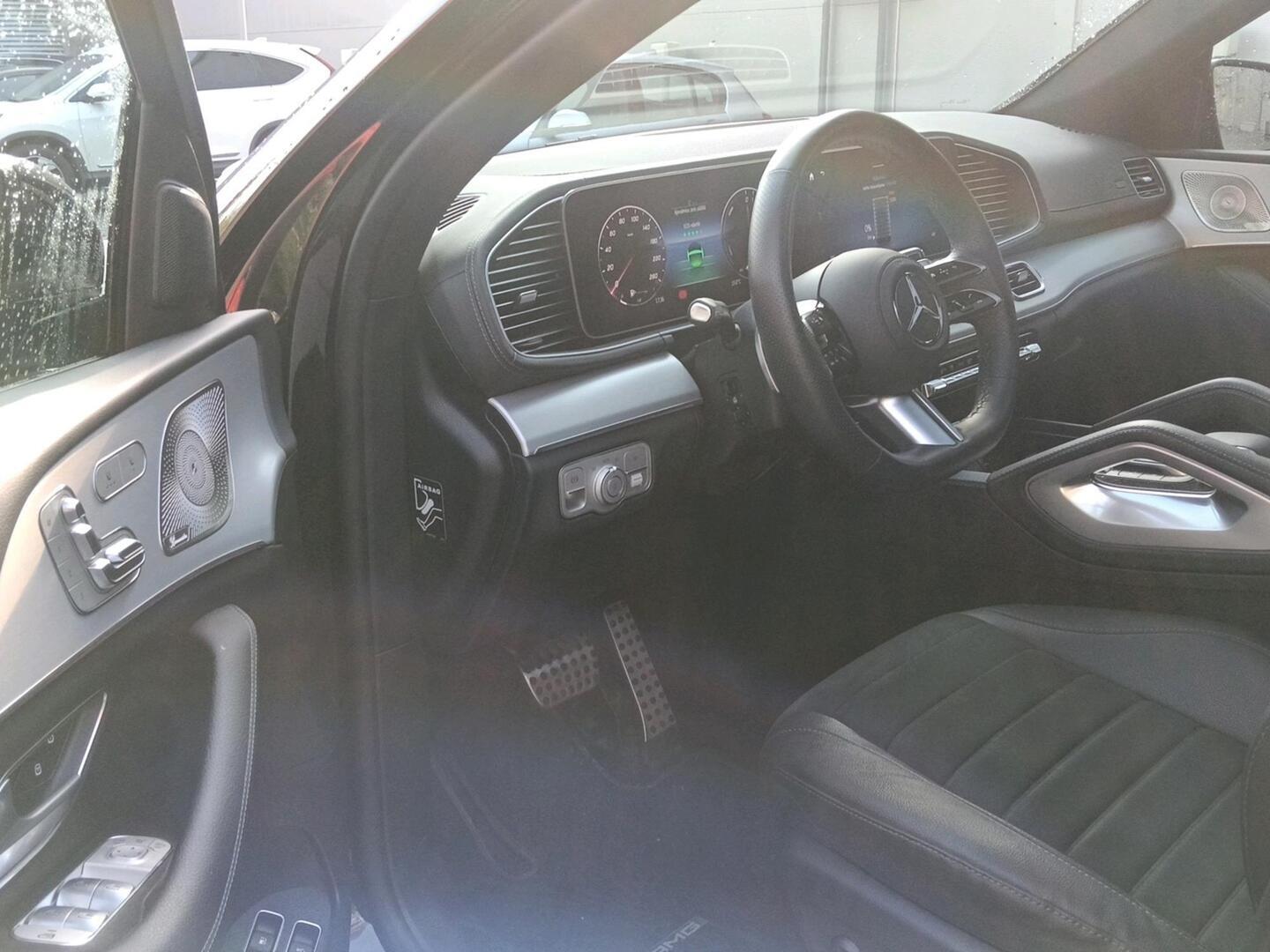 MERCEDES-BENZ GLE 2024