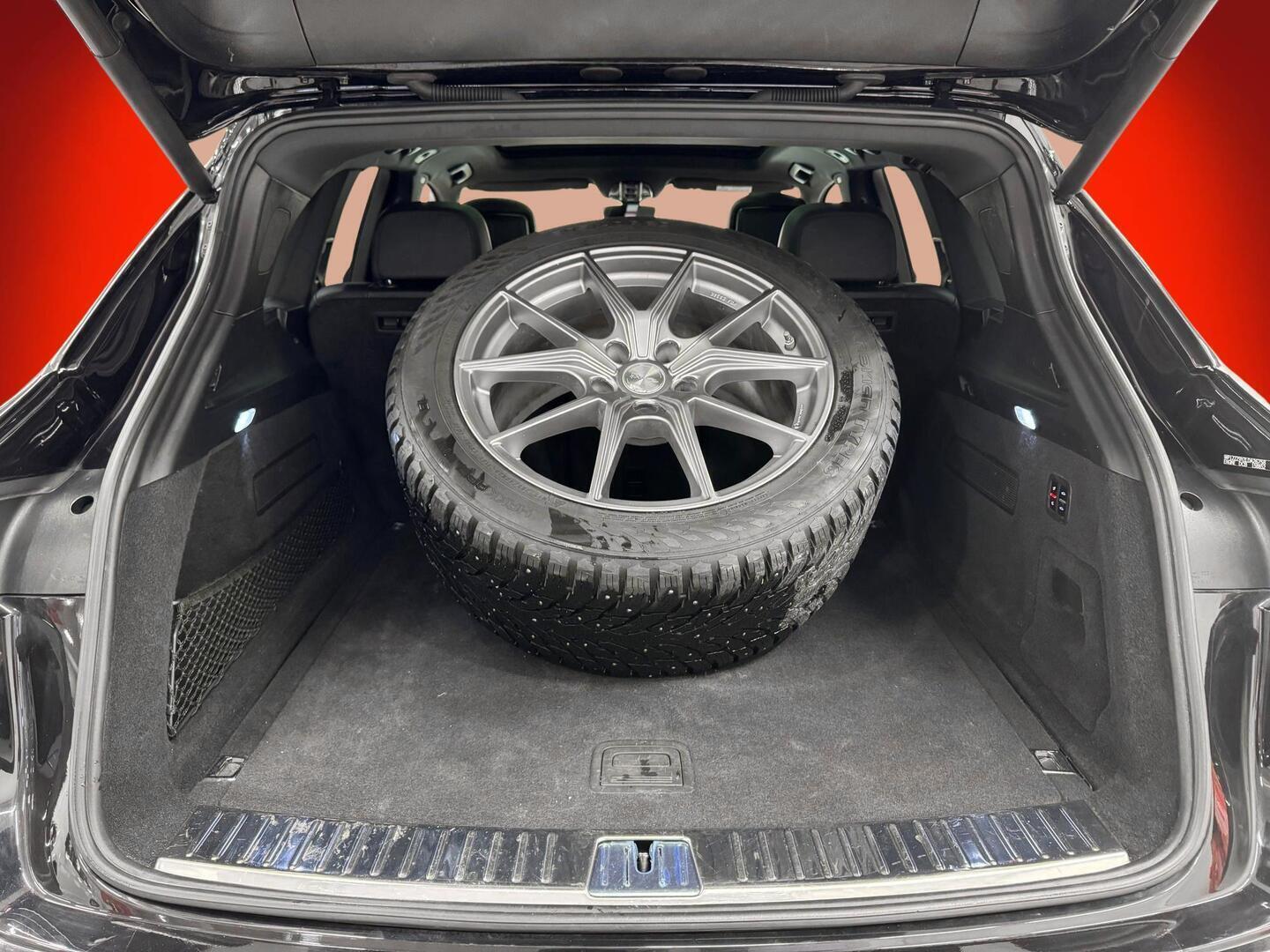 PORSCHE CAYENNE 2020