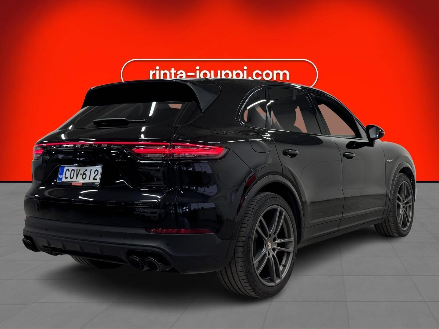 PORSCHE CAYENNE 2020