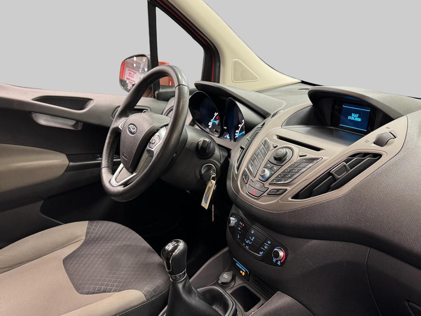 FORD Tourneo Courier 2014