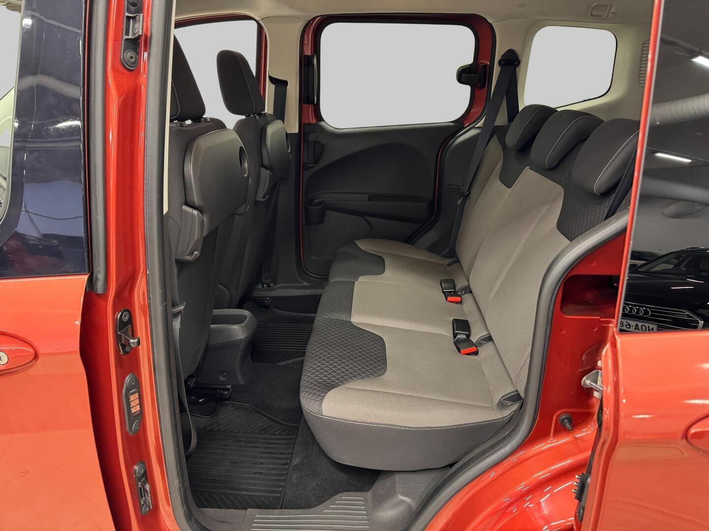 FORD Tourneo Courier 2014