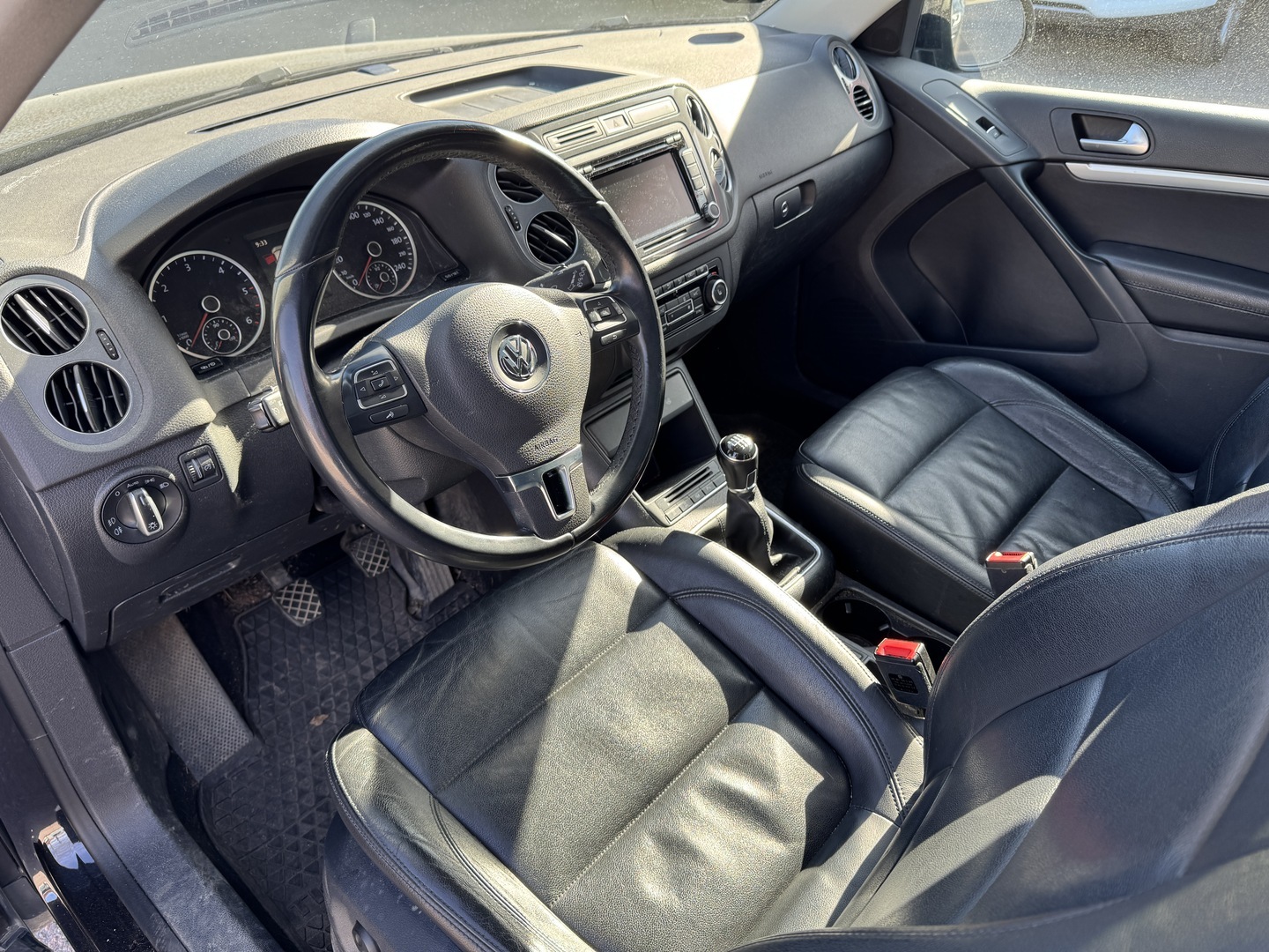 VOLKSWAGEN Tiguan 2015