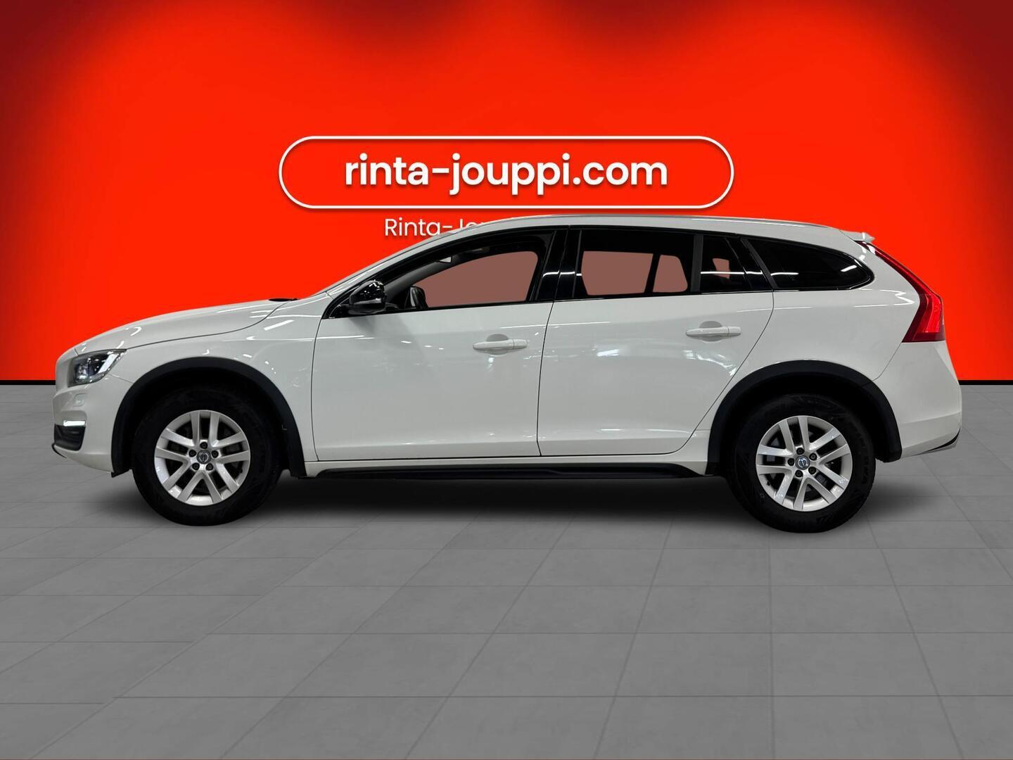 VOLVO V60 Cross Country 2016