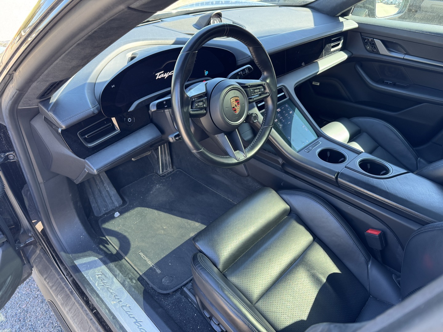 PORSCHE TAYCAN 2020