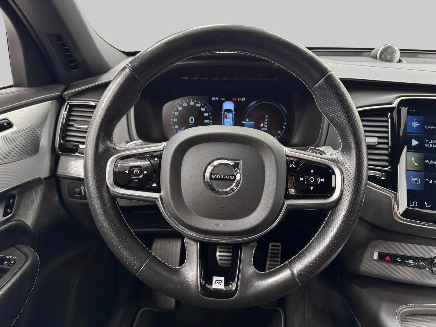VOLVO XC90 2017