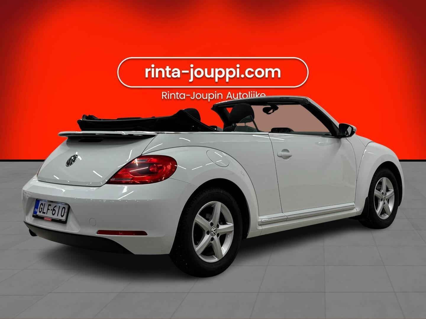VOLKSWAGEN Beetle 2014